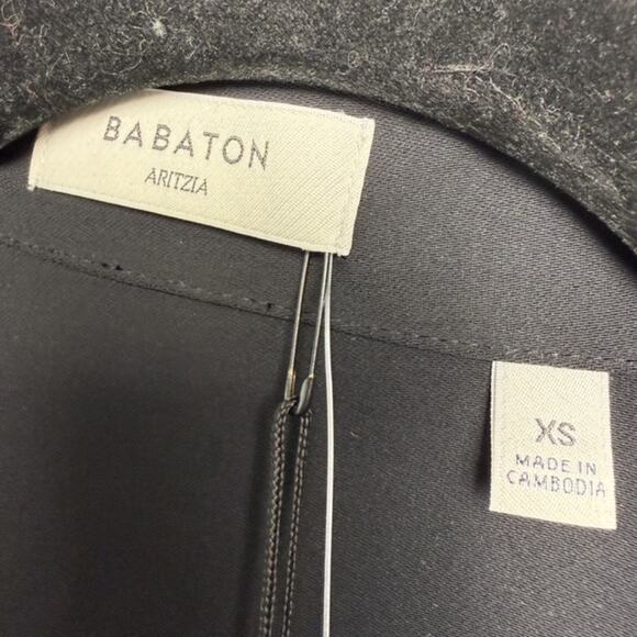 Aritzia Babaton Black Top Womens XS NWT Long Sleeve Flowy Wrap Blouse - Picture 4 of 9